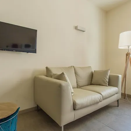 Apartment Erïk Langer Pedrocchi *